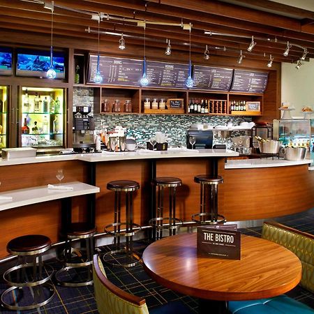Courtyard By Marriott Orlando Lake Nona Bagian luar foto