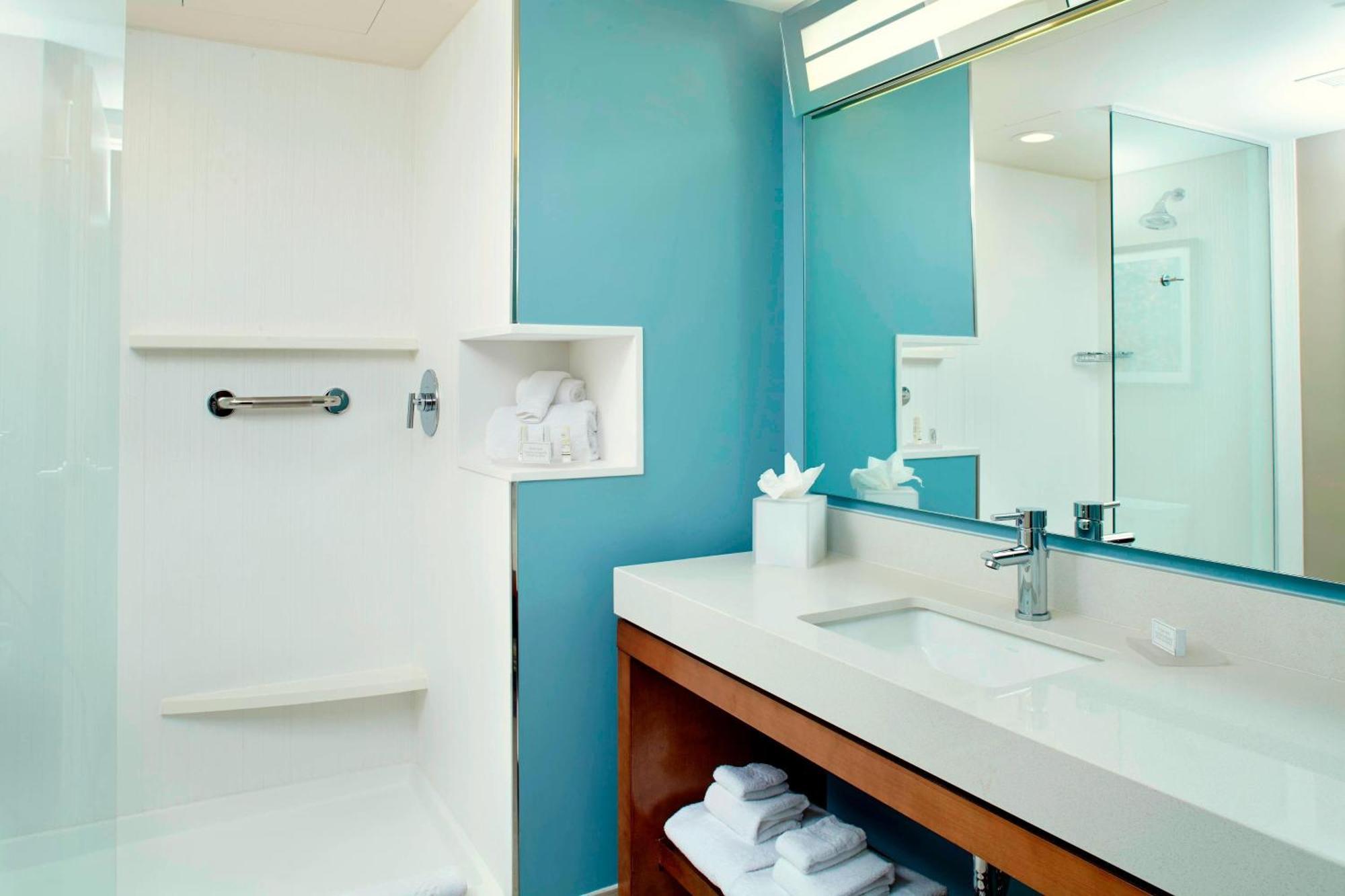 Courtyard By Marriott Orlando Lake Nona Bagian luar foto